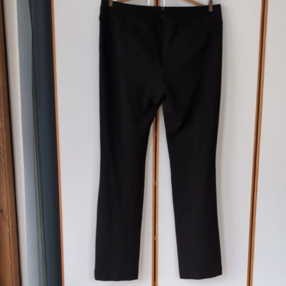 Cabi Black Rave Ponte Knit Pants Women's 10 #542R Back Zip Bootcut Trouser